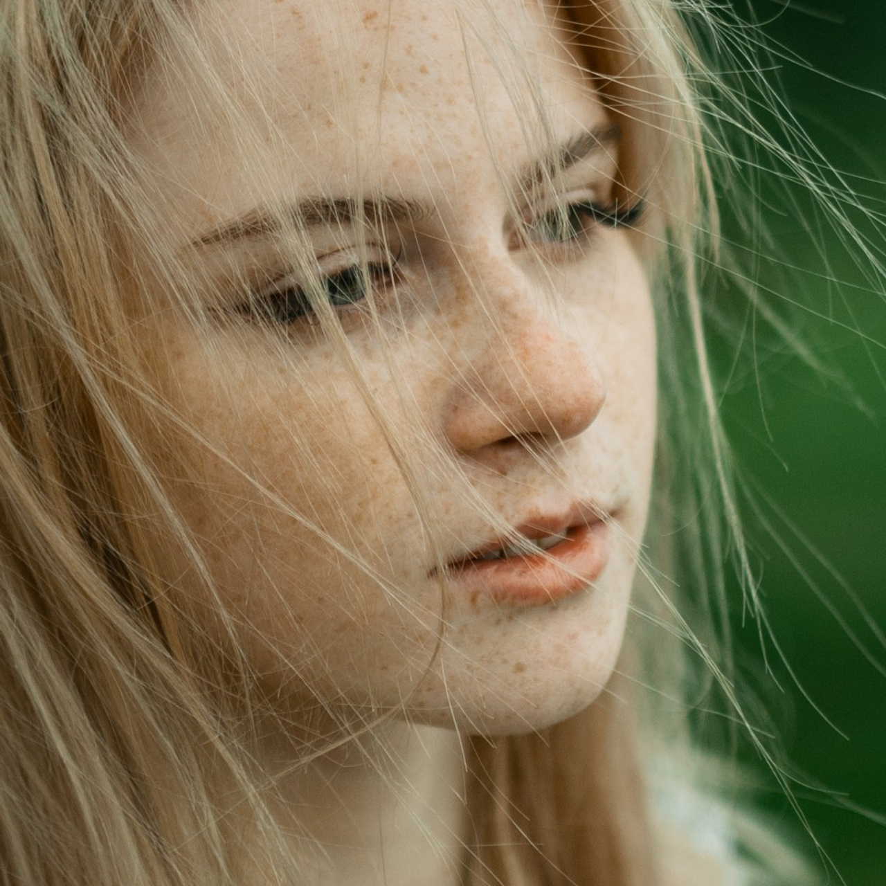 Портретный и семейный фотограф в Гомеле Сергей Мирский