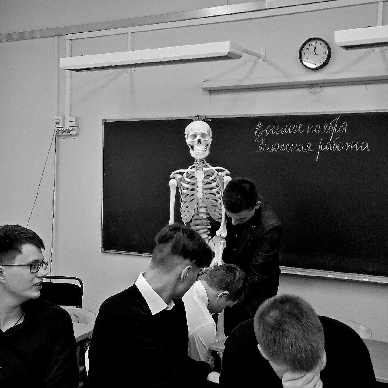 ОБО МНЕ. Школьный фотограф в Москве Марья Булычёва