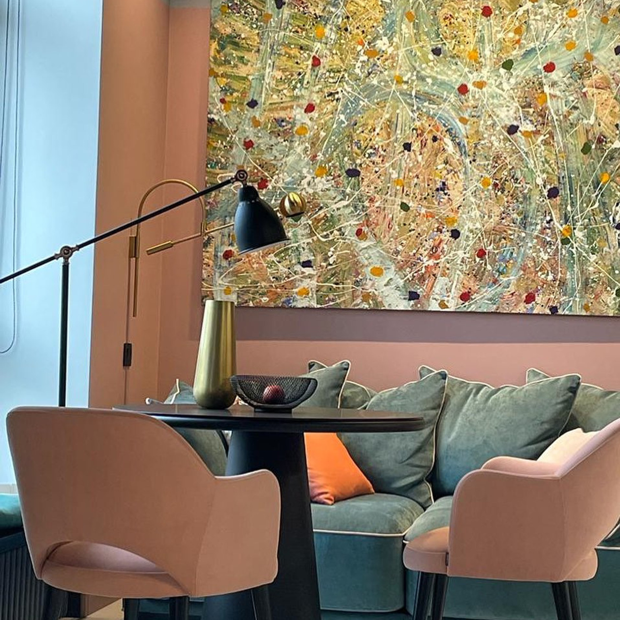 Работы в интерьере. Сайт художника Елены Некрасовой