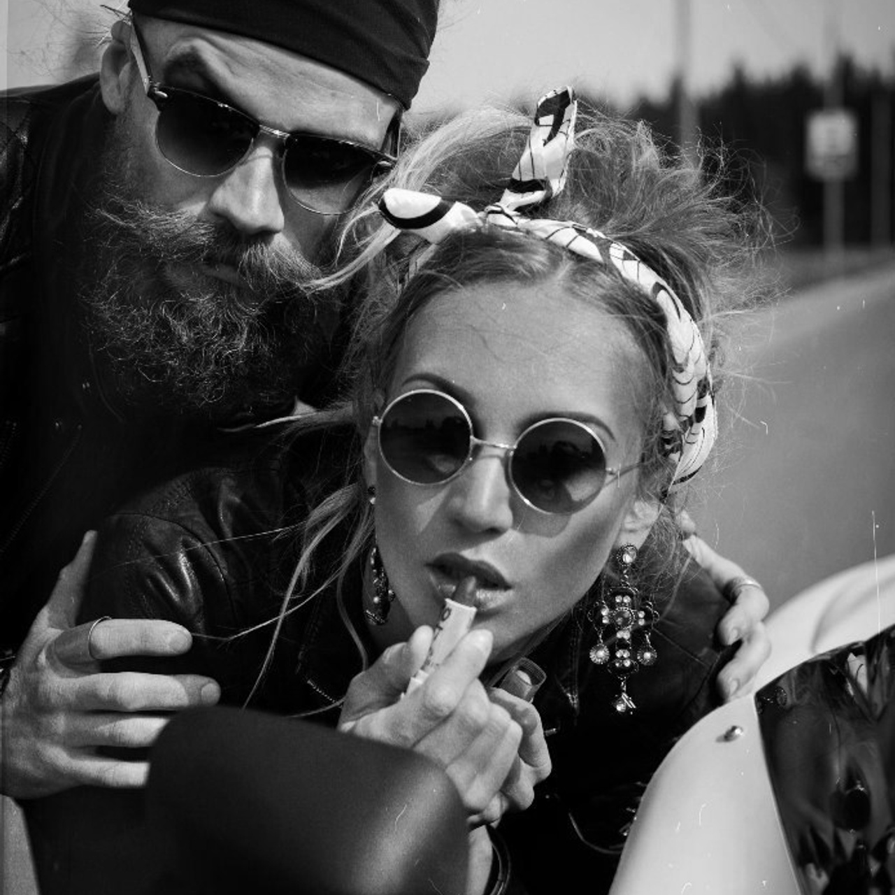 - фотосессии в эксклюзивных образах в  СПб и Москве. провожу регулярны. Фотограф Облако Александра