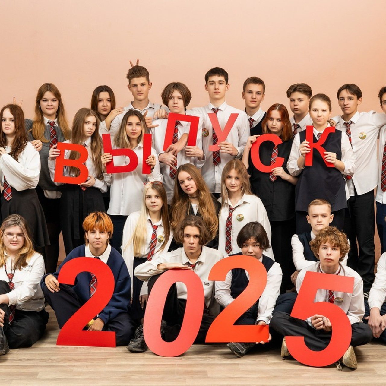 Отзывы. Выпускные фотоальбомы в Коломне. Валерий и Светлана Щавелевы