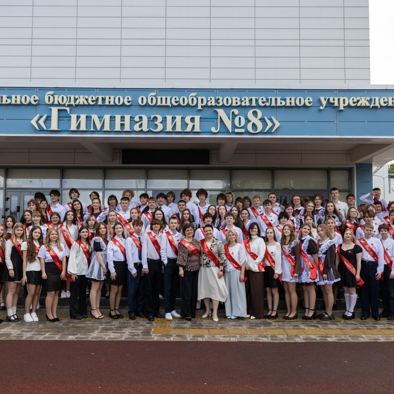 Отзывы. Выпускные фотоальбомы в Коломне. Валерий и Светлана Щавелевы