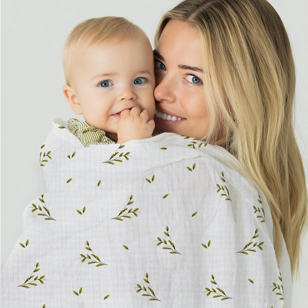 Принт «Веточки» муслин. 1 м ткани. Роспись стен и декор в детских комнатах Москва и Подмосковье