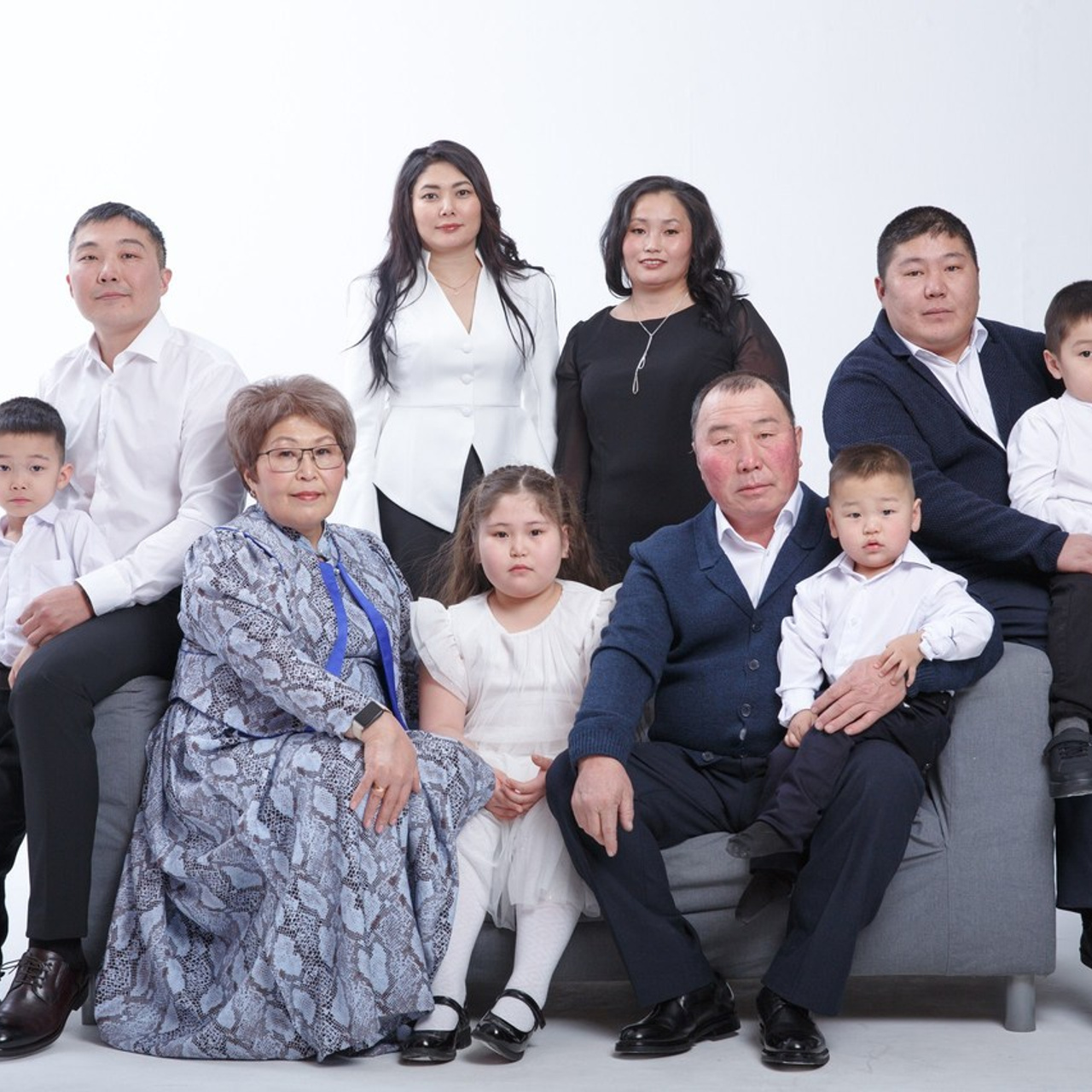 Отзывы. Репортажный фотограф на дни рождения и юбилеи в Улан-Удэ — Алексей Раднаев