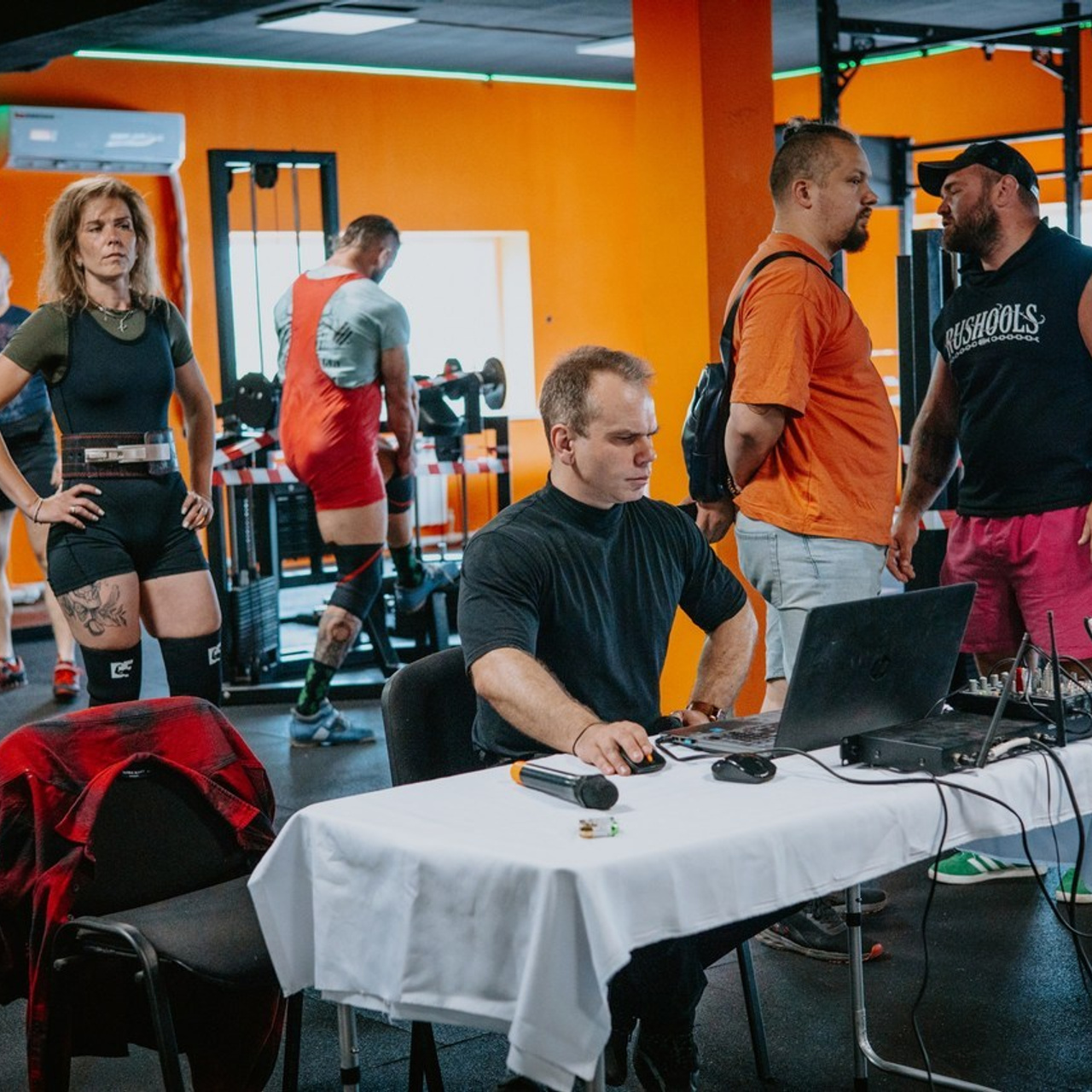 Надежный фотограф Серпухов. Выпускные альбомы в Серпухове