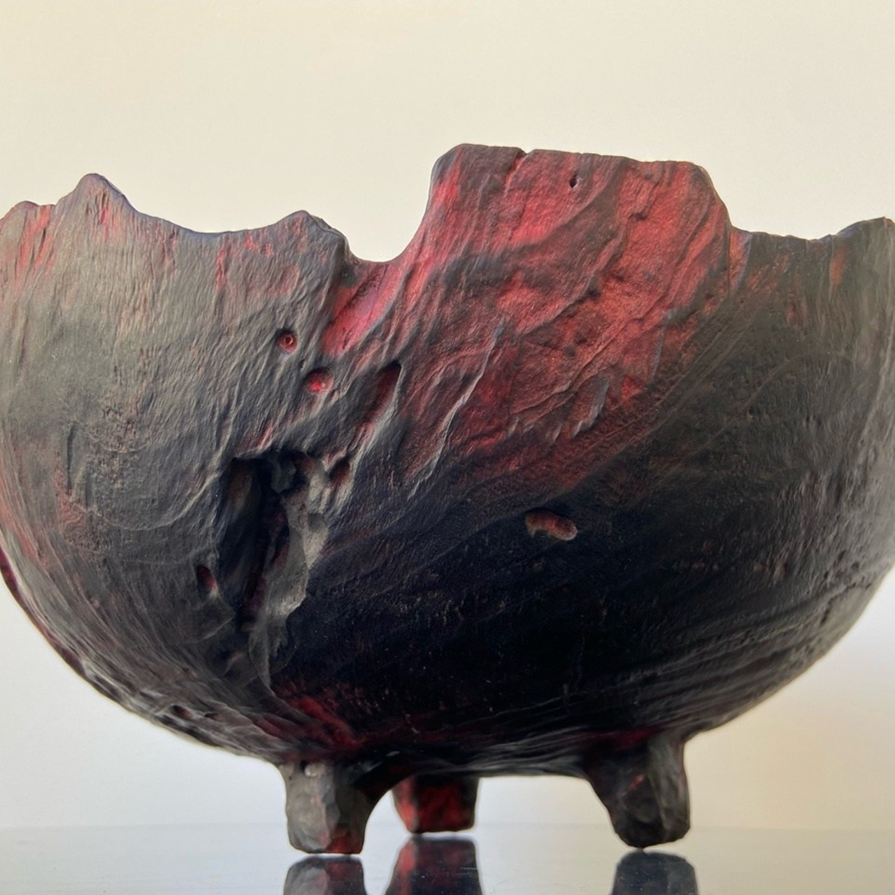 Чаша из дерева «тайна граната». Арт-объекты для стен. Авторские картины, панно, часы и портреты по фото