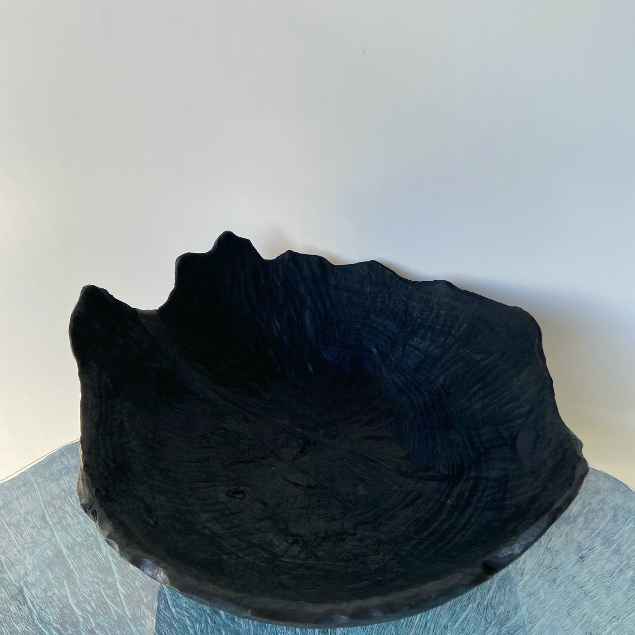 Чаша из дерева «тюльпан». Арт-объекты для стен. Авторские картины, панно, часы и портреты по фото