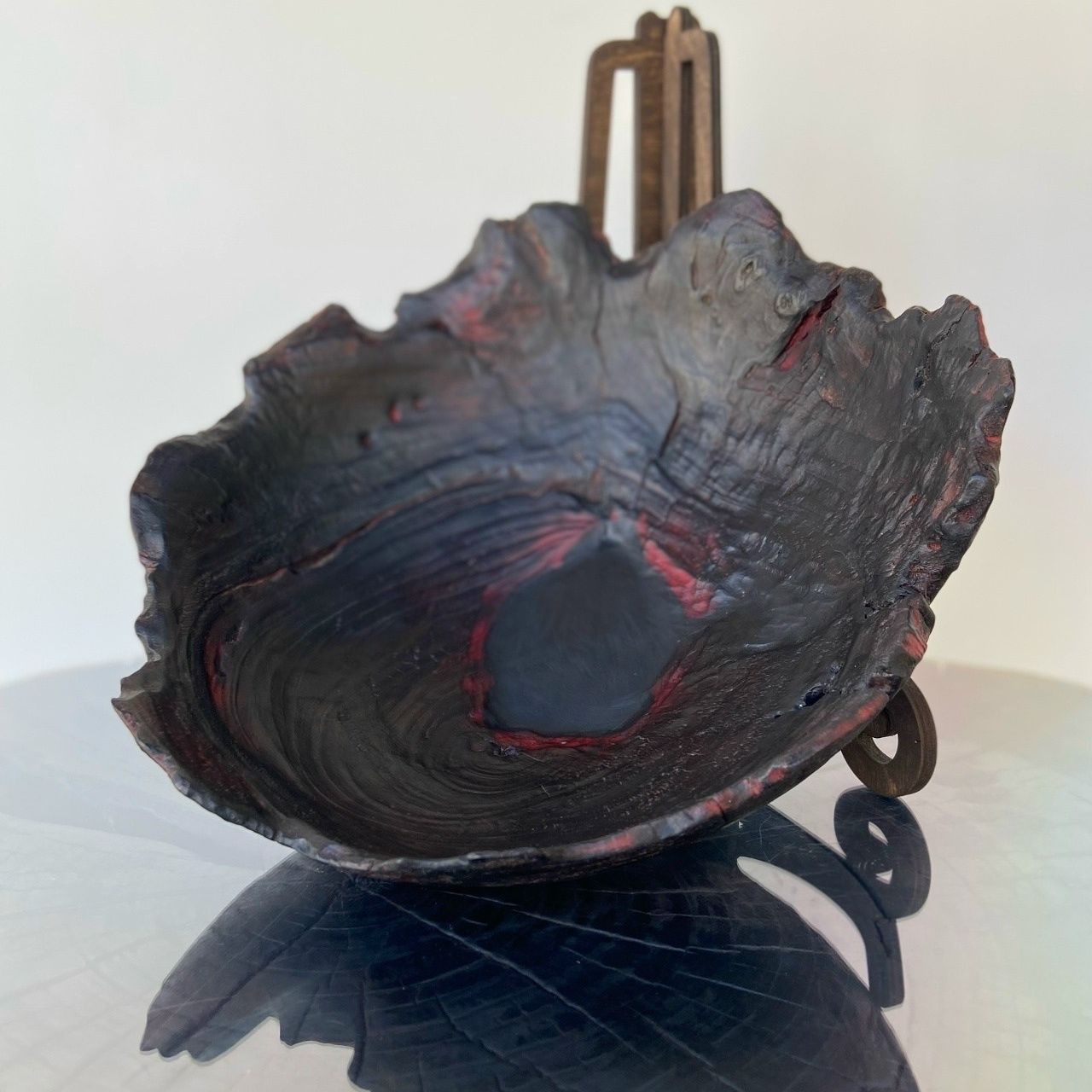 Чаша из дерева «тайна граната». Арт-объекты для стен. Авторские картины, панно, часы и портреты по фото