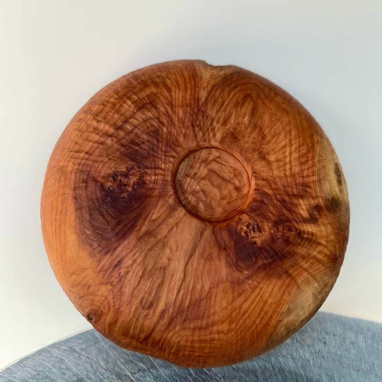 Чаша из дерева «Лисичка». Арт-объекты для стен. Авторские картины, панно, часы и портреты по фото