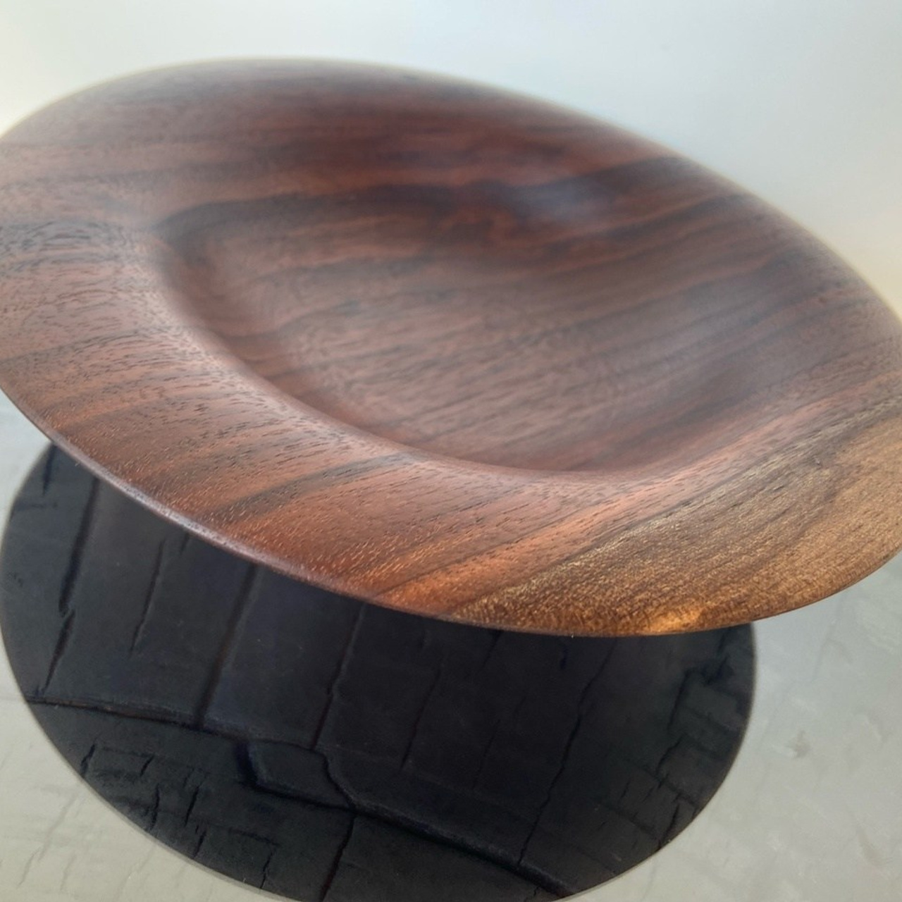 Посуда из дерева, чаша из дерева, блюдо из дерева. Арт-объекты для стен. Авторские картины, панно, часы и портреты по фото