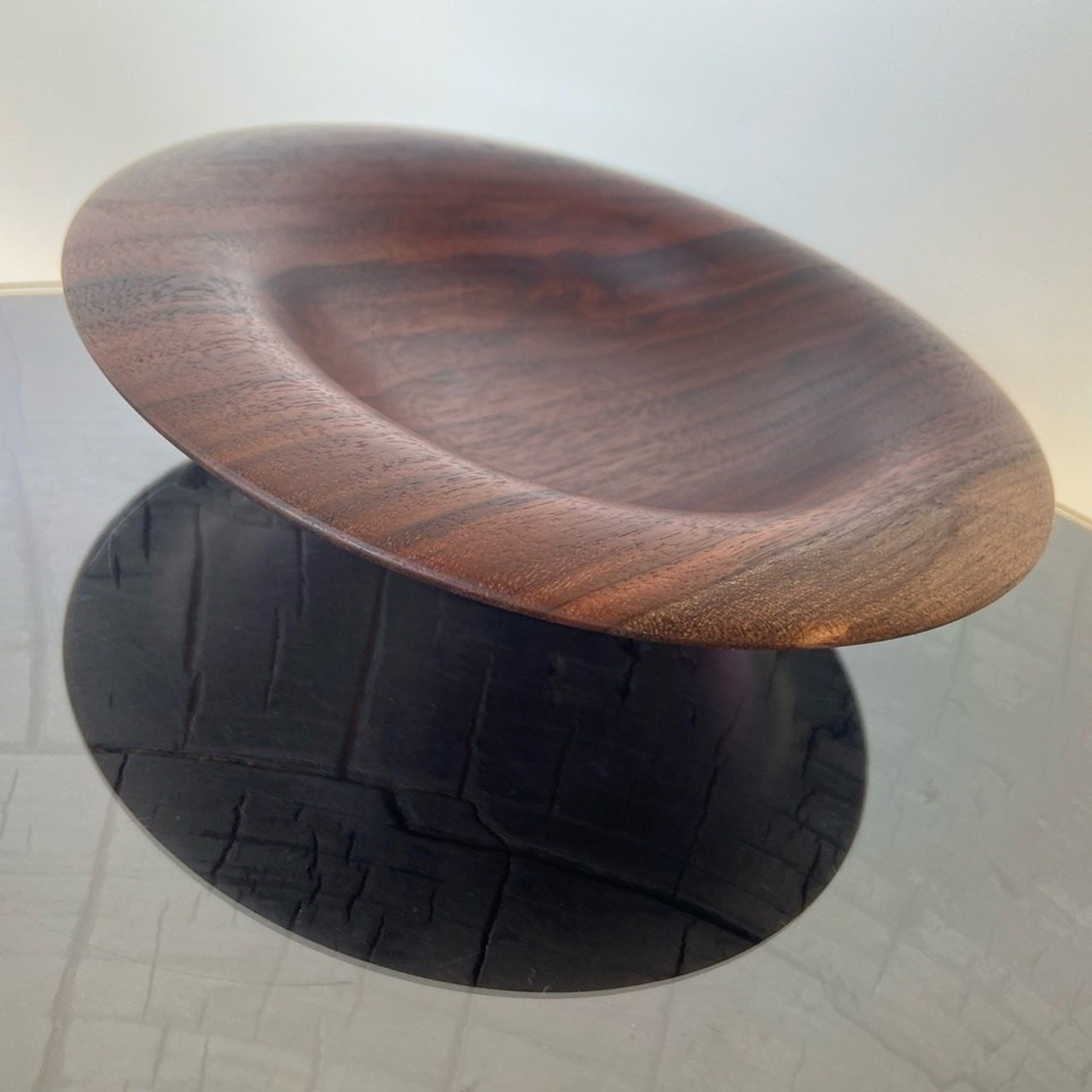 Посуда из дерева, чаша из дерева, блюдо из дерева. Арт-объекты для стен. Авторские картины, панно, часы и портреты по фото