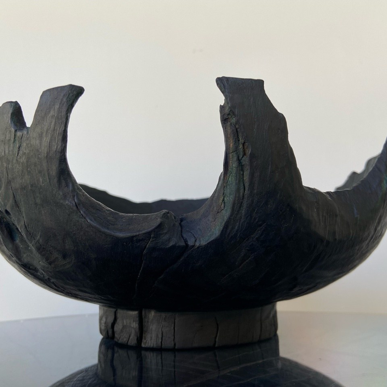 Чаша из дерева «древесные лапы». Арт-объекты для стен. Авторские картины, панно, часы и портреты по фото