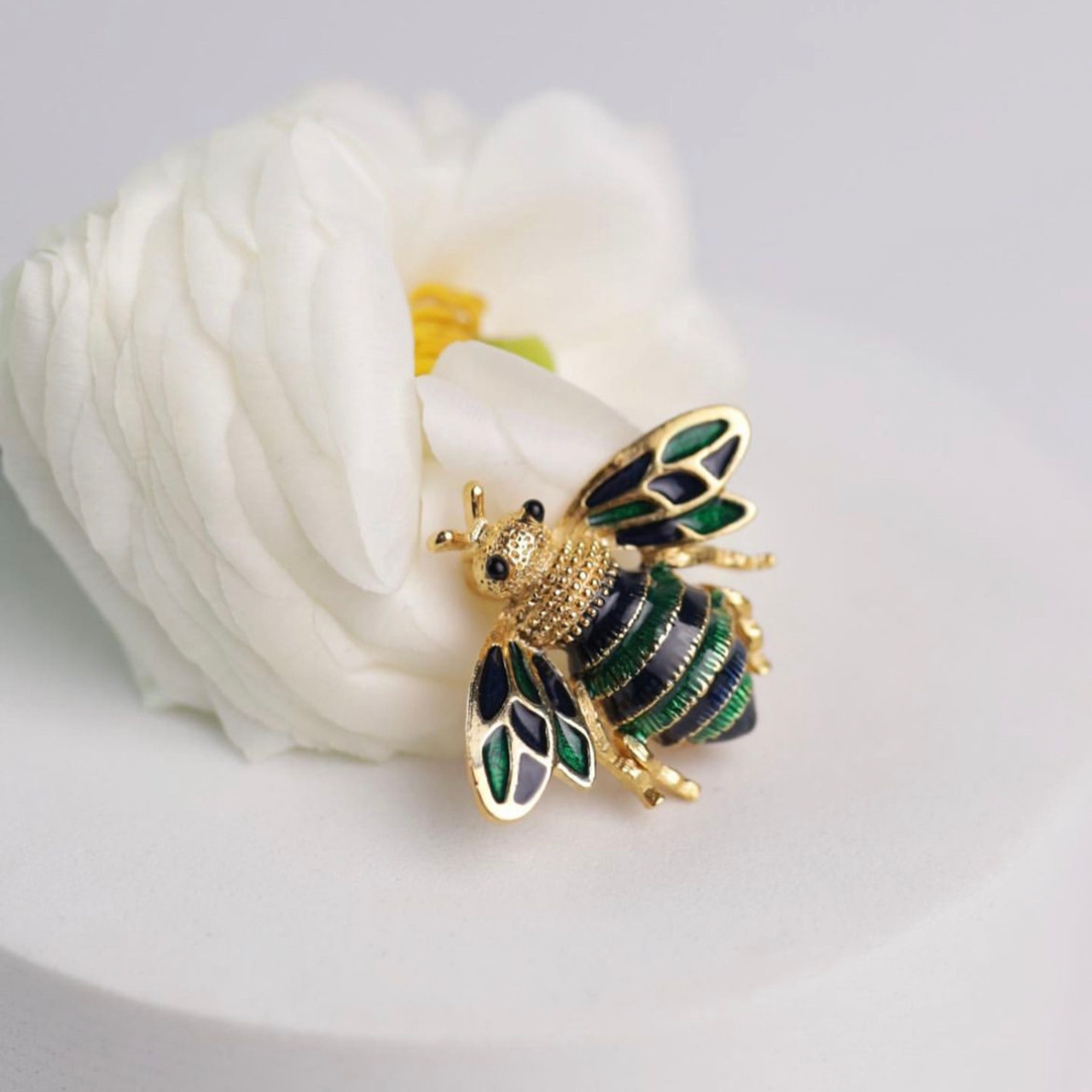 Украшения. Предметка. Фотограф Мария Сваридзе