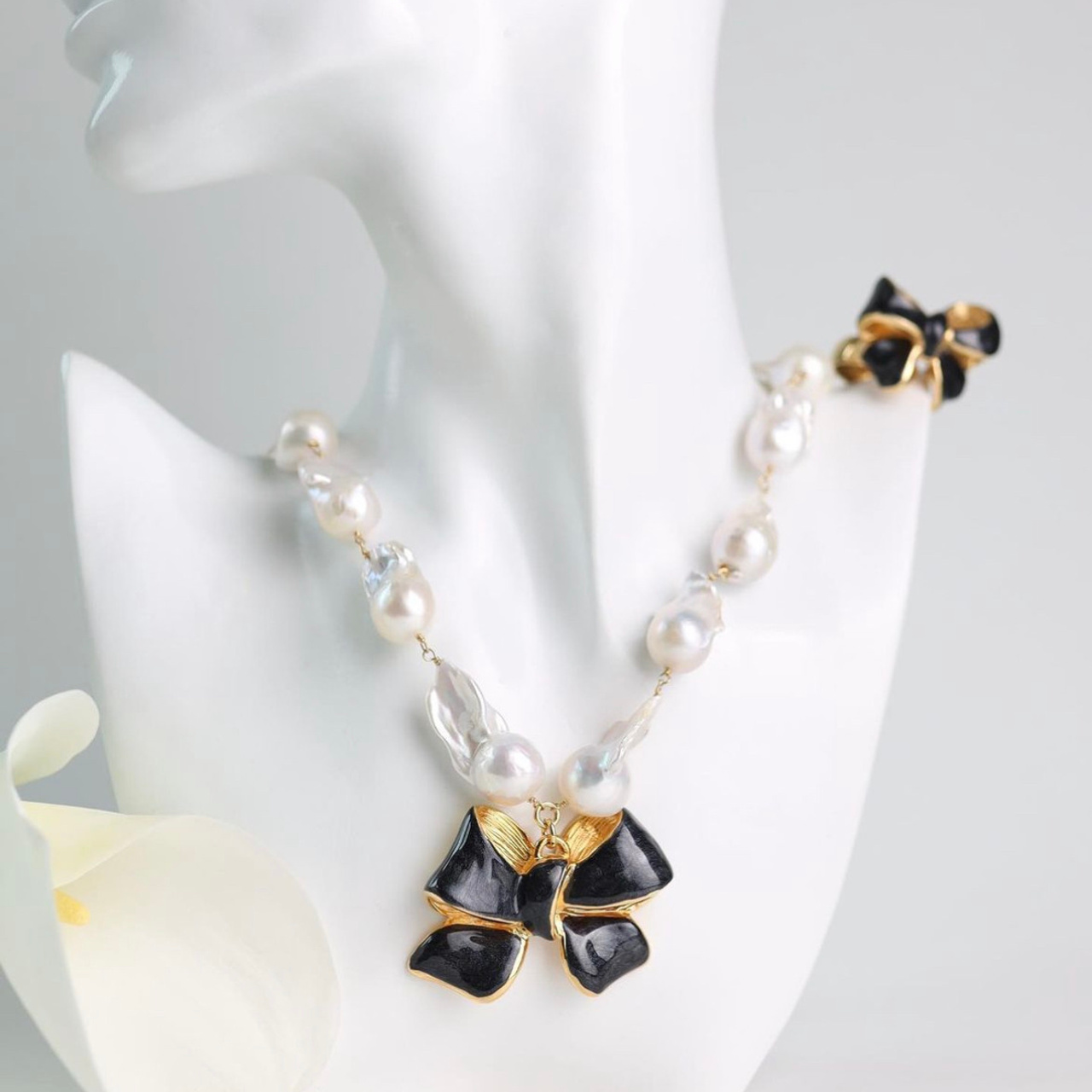 Украшения. Предметка. Фотограф Мария Сваридзе