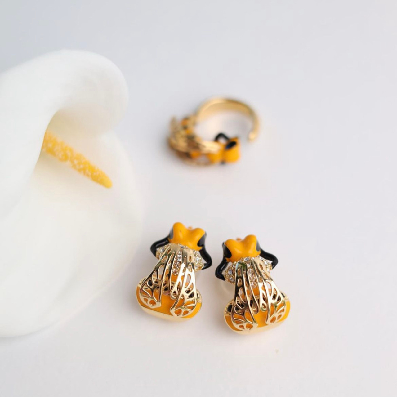 Украшения. Предметка. Фотограф Мария Сваридзе