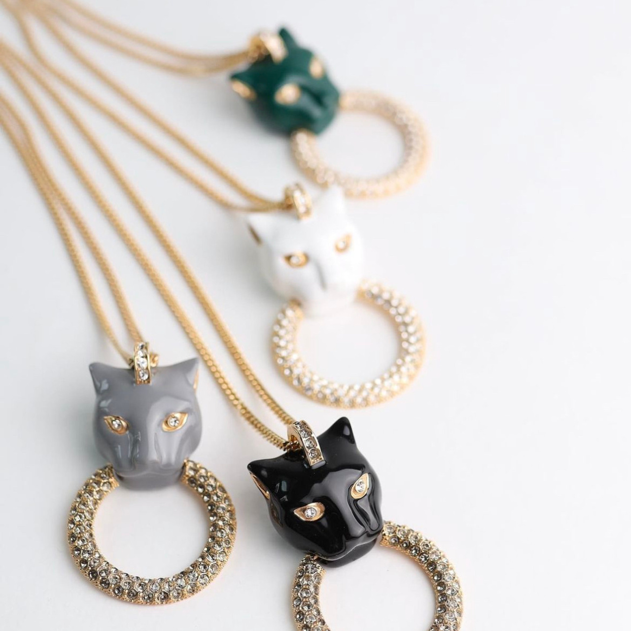 Украшения. Предметка. Фотограф Мария Сваридзе