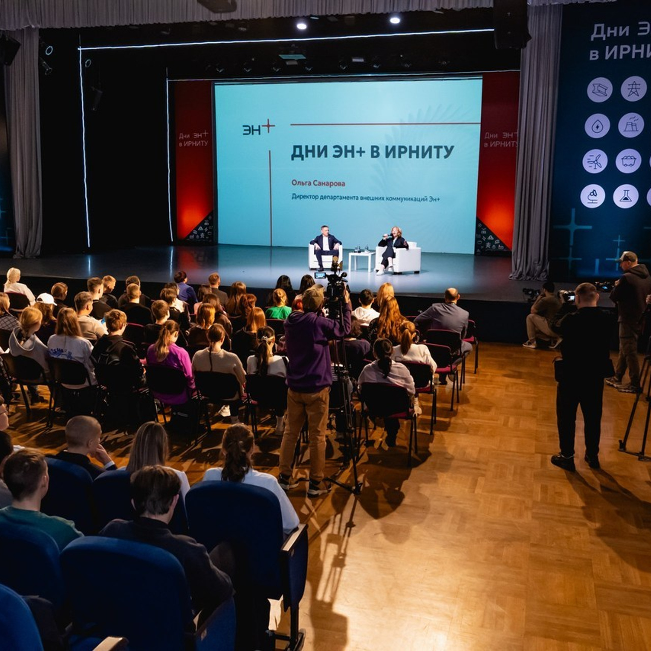 ОТЗЫВЫ. Занимаюсь профессиональной фотографией и живу рядом с Байкалом. Работаю в разных жанрах
