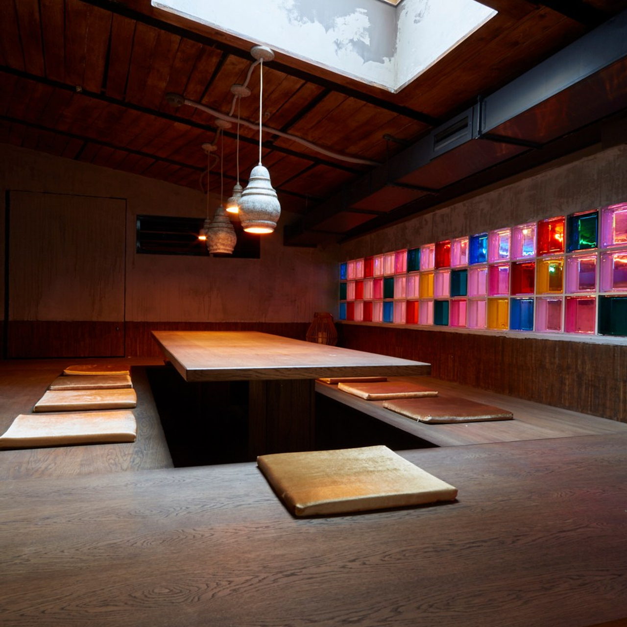 Ресторан NEON MONKEY