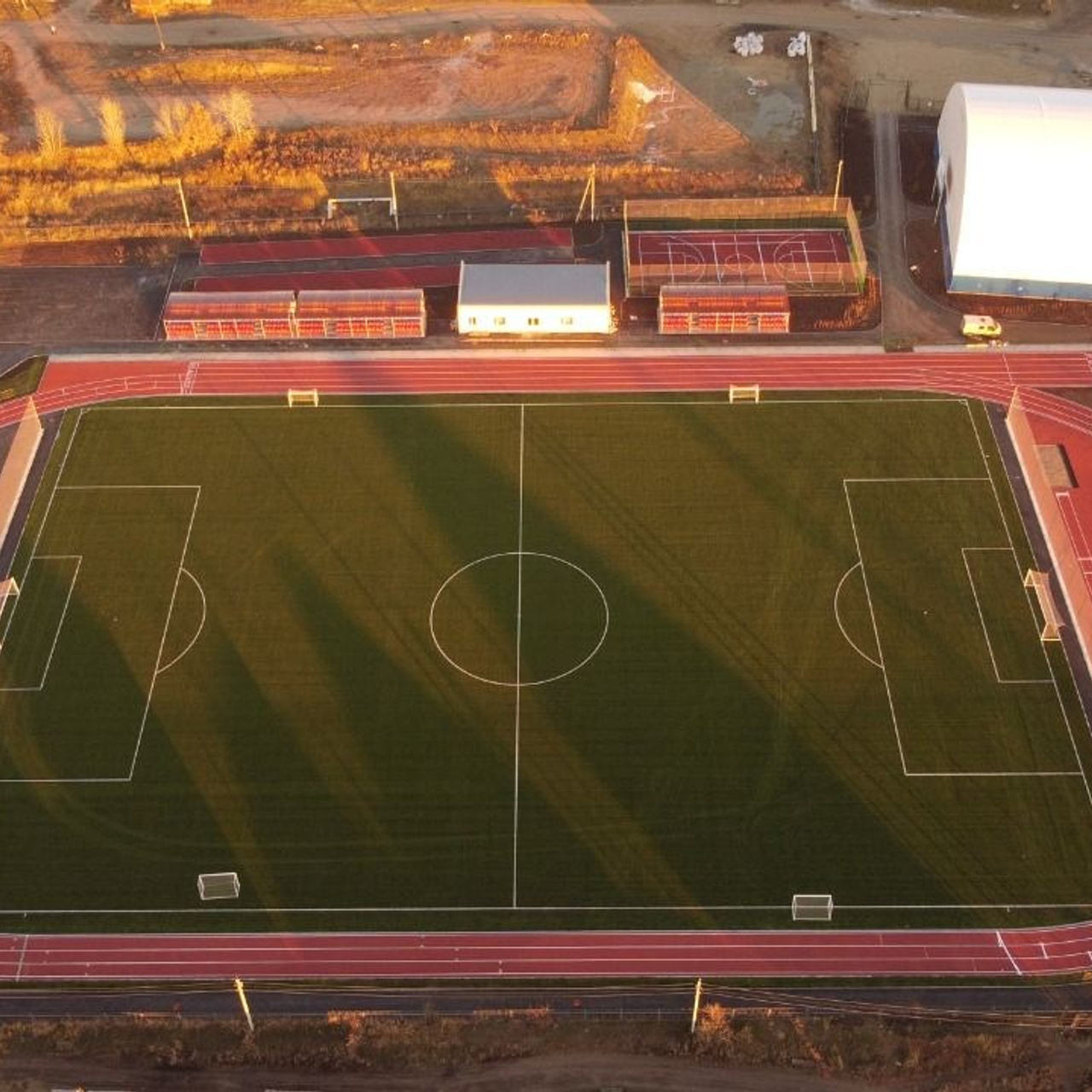 СТАДИОН ЮНОСТЬ С. УЙСКОЕ. Recro