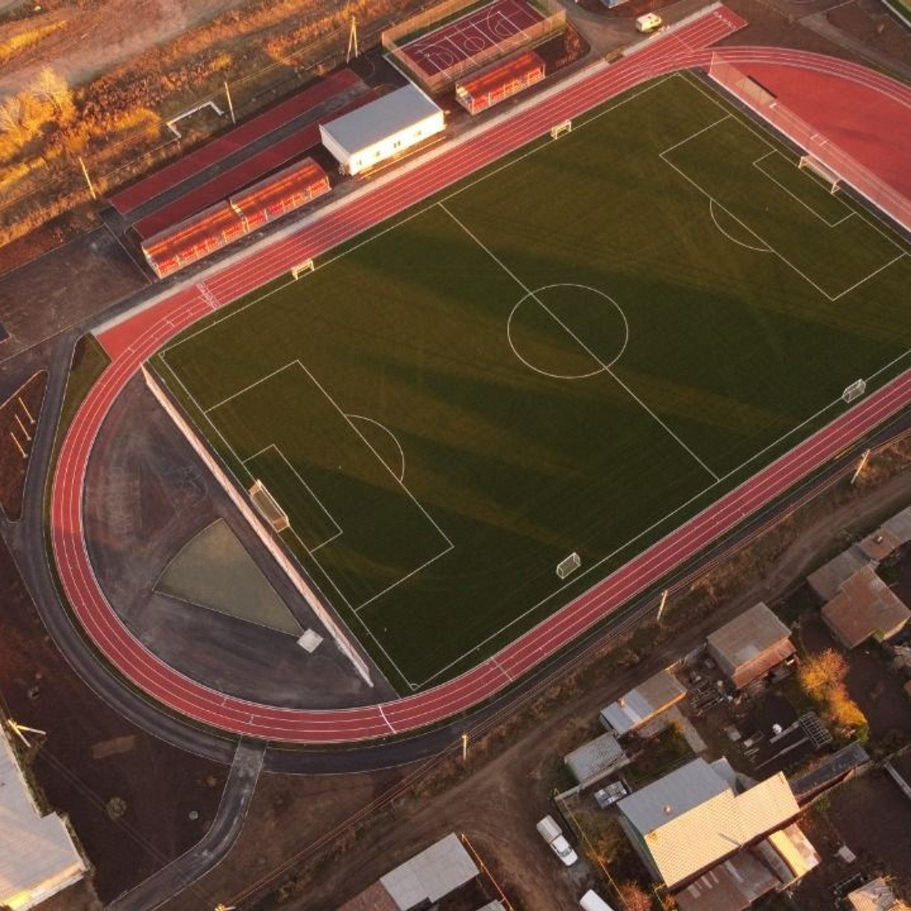 СТАДИОН ЮНОСТЬ С. УЙСКОЕ. Recro