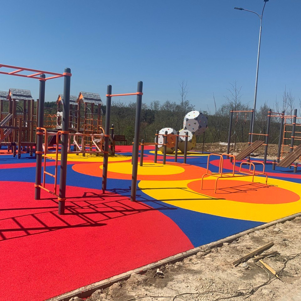 ПРОСПЕКТ КУПРИНА 40. Recro