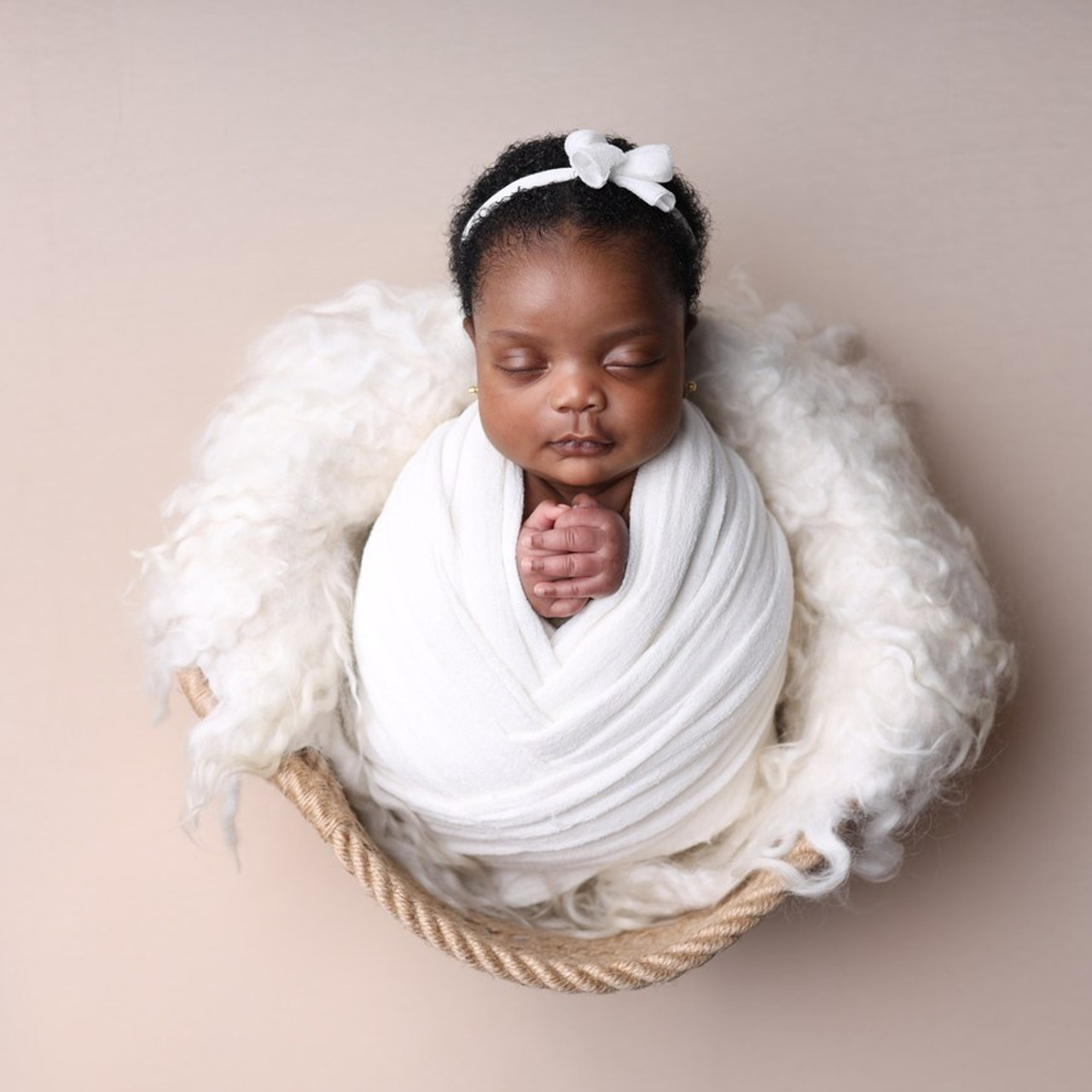 Отзывы. Фотограф новорожденных Модяева Ирина