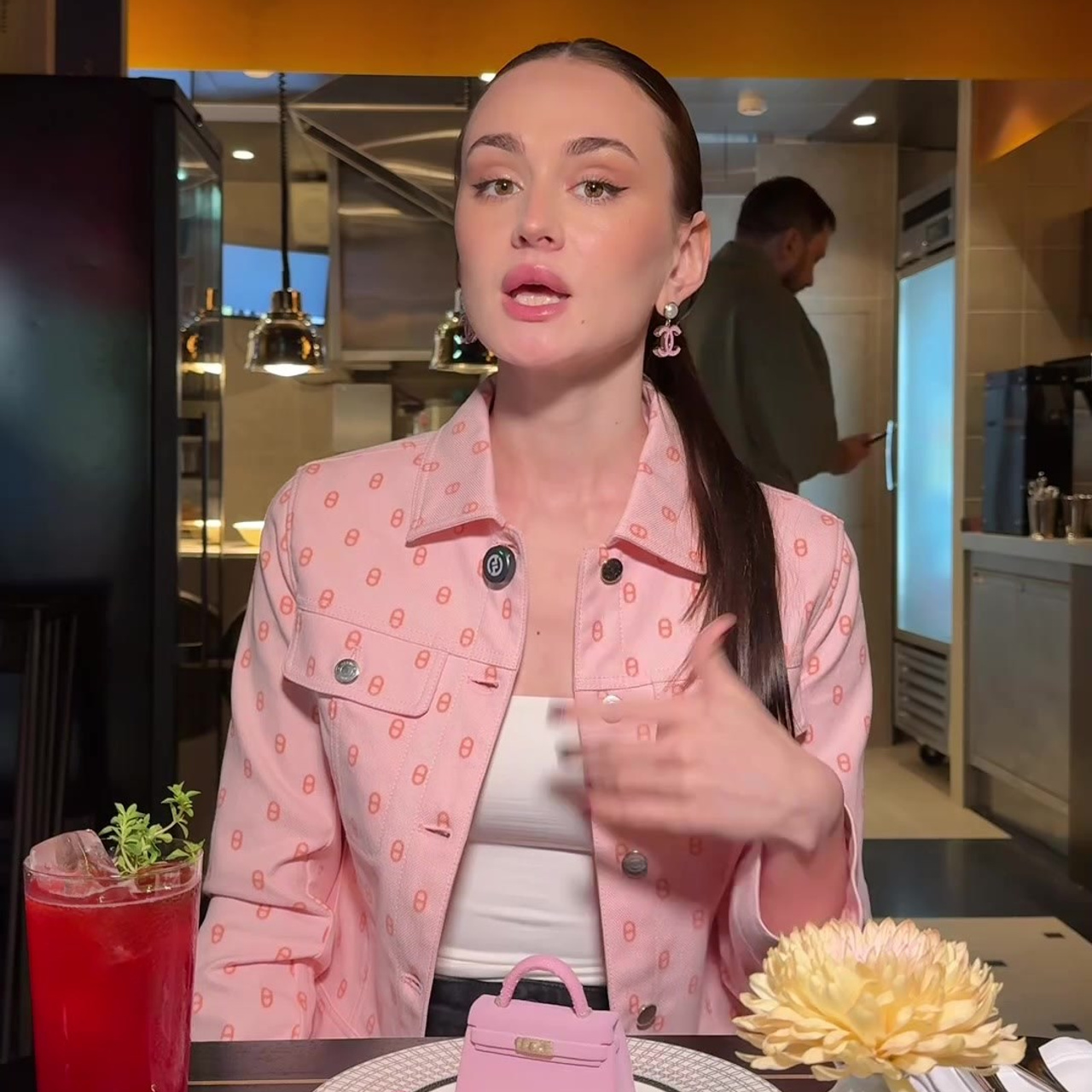 REELS/ТРЕНДЫ. Видеограф в Москве Донских Ольга