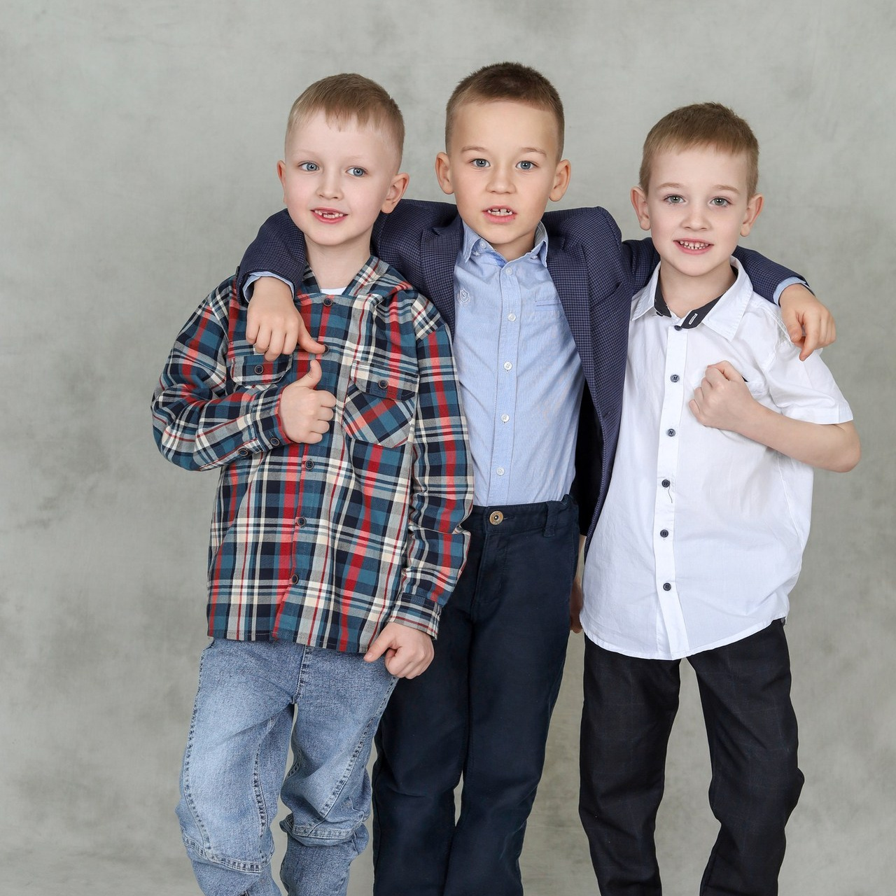 Отзывы о компании Фотобук. Выпускные альбомы в Тюмени для школ, садов, вузов спортивных секций