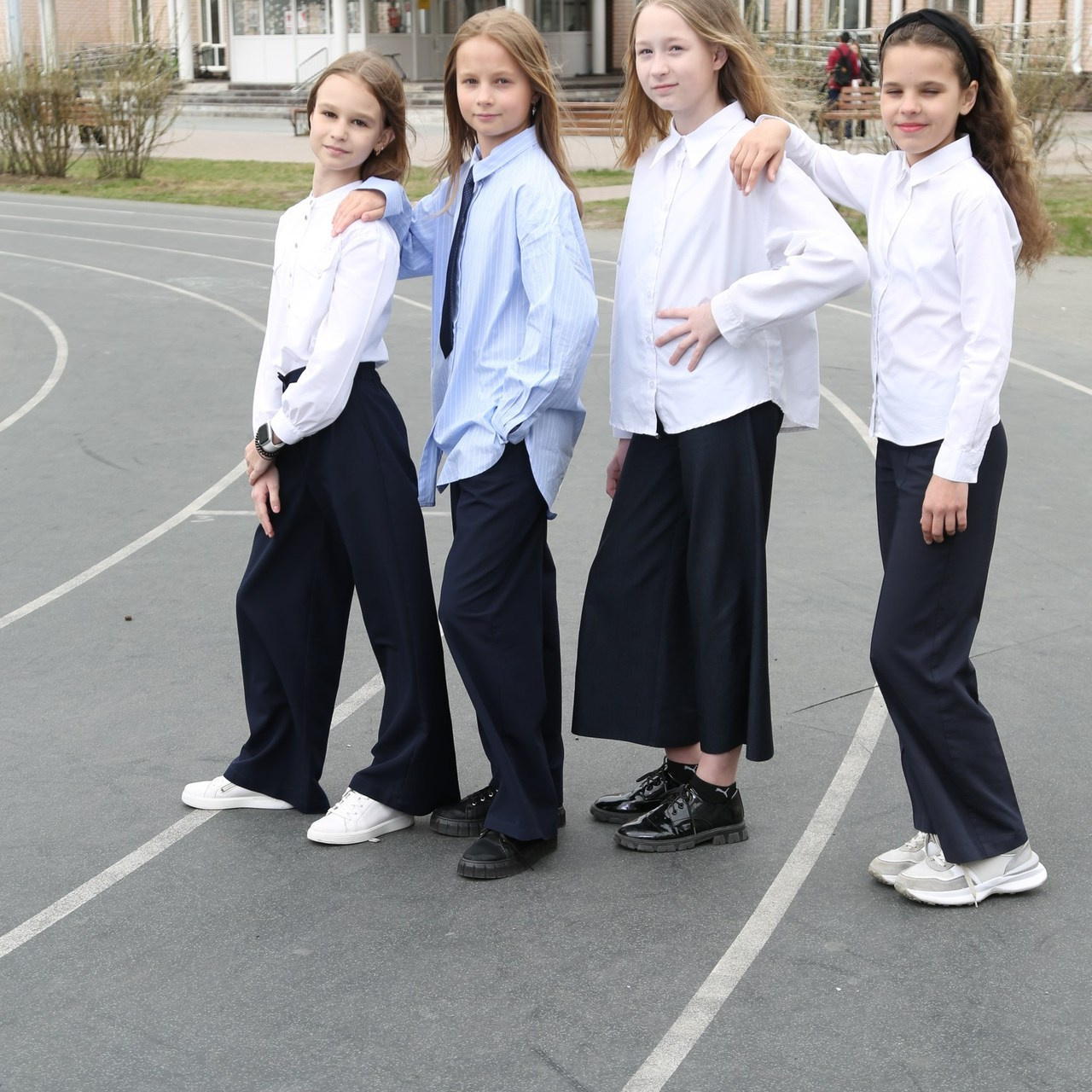 Отзывы о компании Фотобук. Выпускные альбомы в Тюмени для школ, садов, вузов спортивных секций