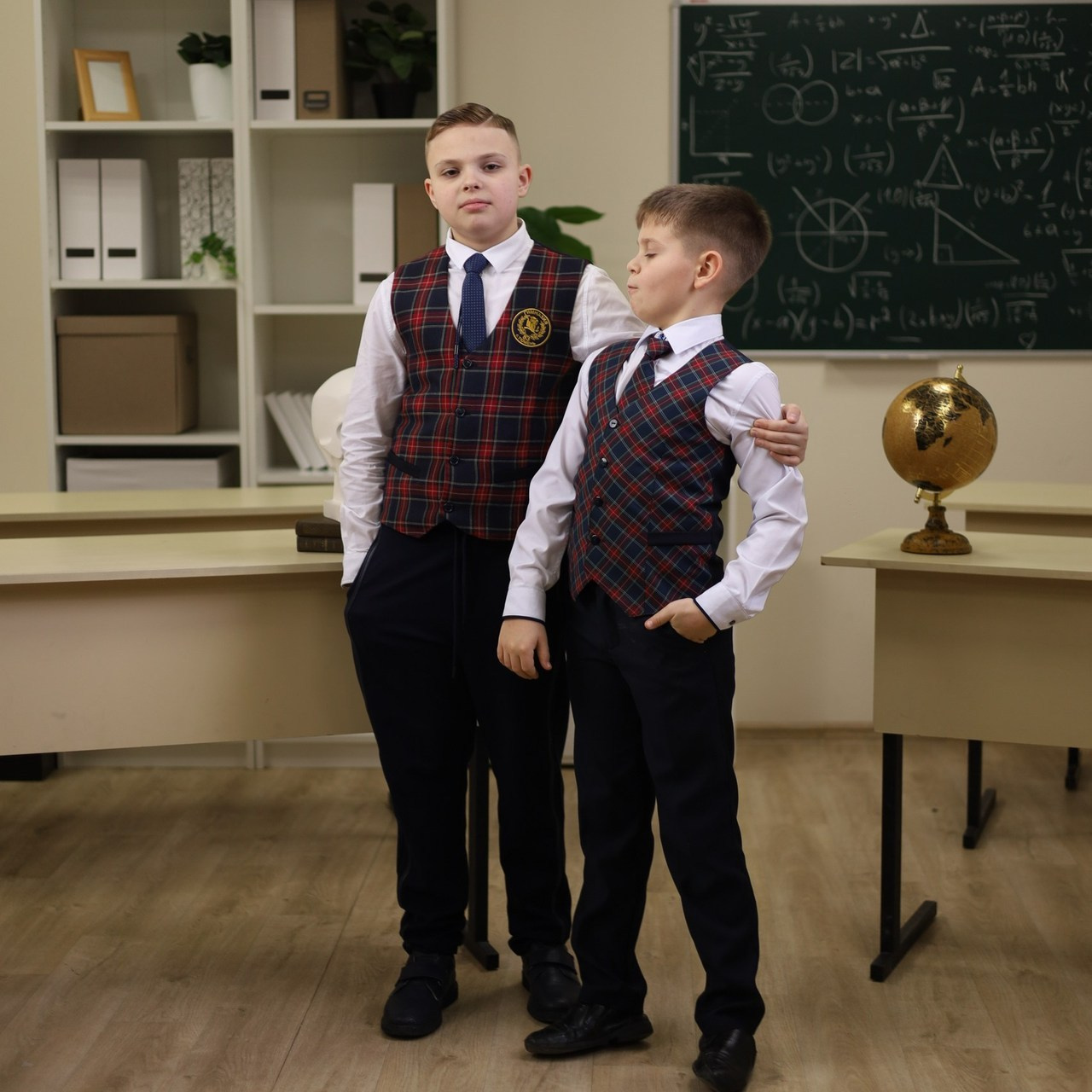 Отзывы о компании Фотобук. Выпускные альбомы в Тюмени для школ, садов, вузов спортивных секций