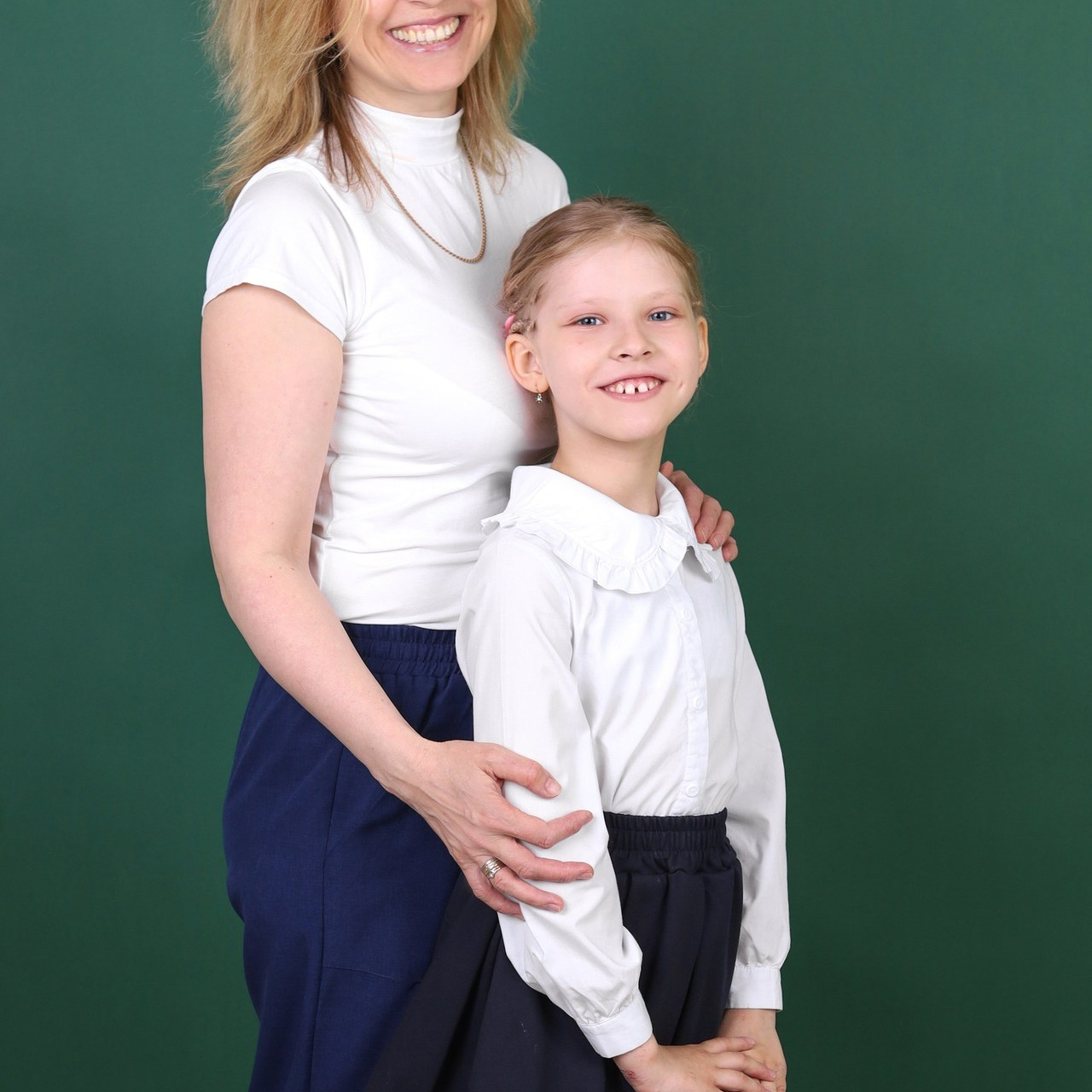 Отзывы о компании Фотобук. Выпускные альбомы в Тюмени для школ, садов, вузов спортивных секций