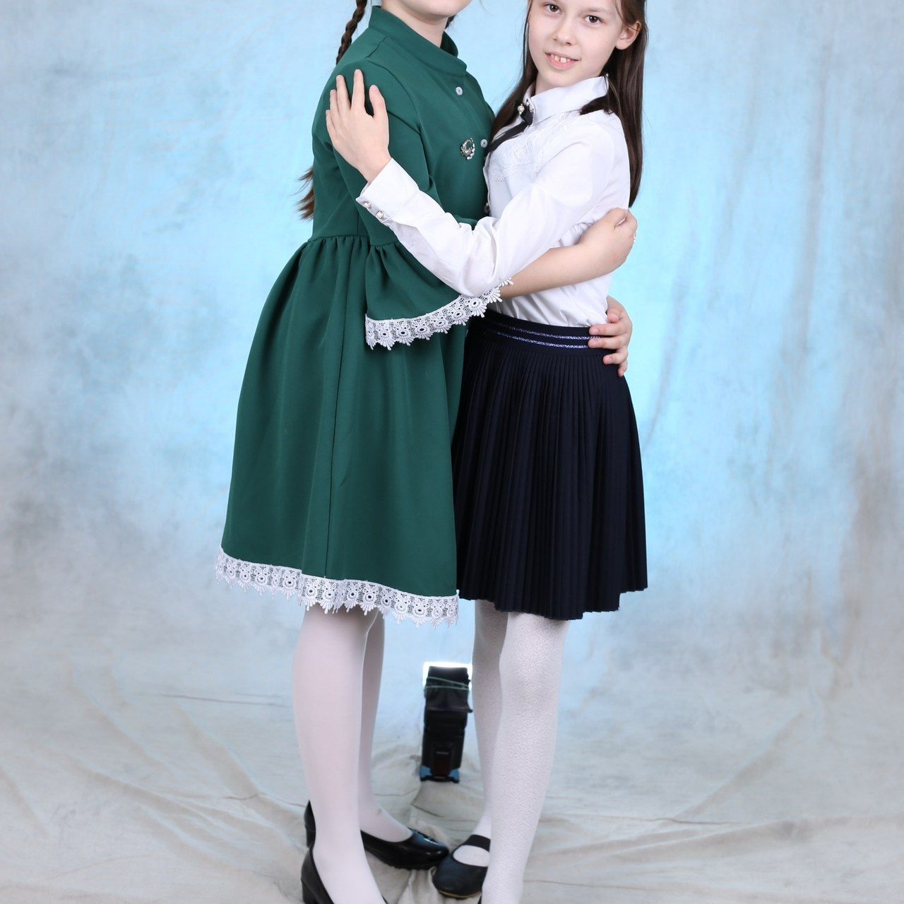 Отзывы о компании Фотобук. Выпускные альбомы в Тюмени для школ, садов, вузов спортивных секций