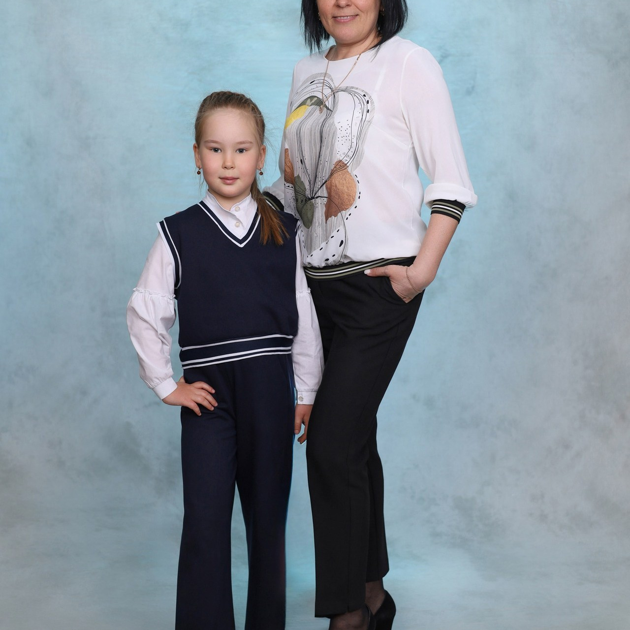 Отзывы о компании Фотобук. Выпускные альбомы в Тюмени для школ, садов, вузов спортивных секций