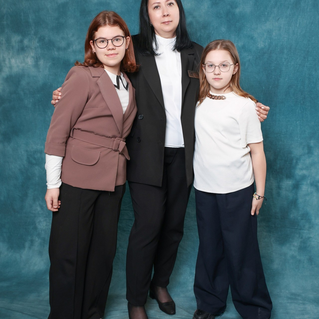 Отзывы о компании Фотобук. Выпускные альбомы в Тюмени для школ, садов, вузов спортивных секций