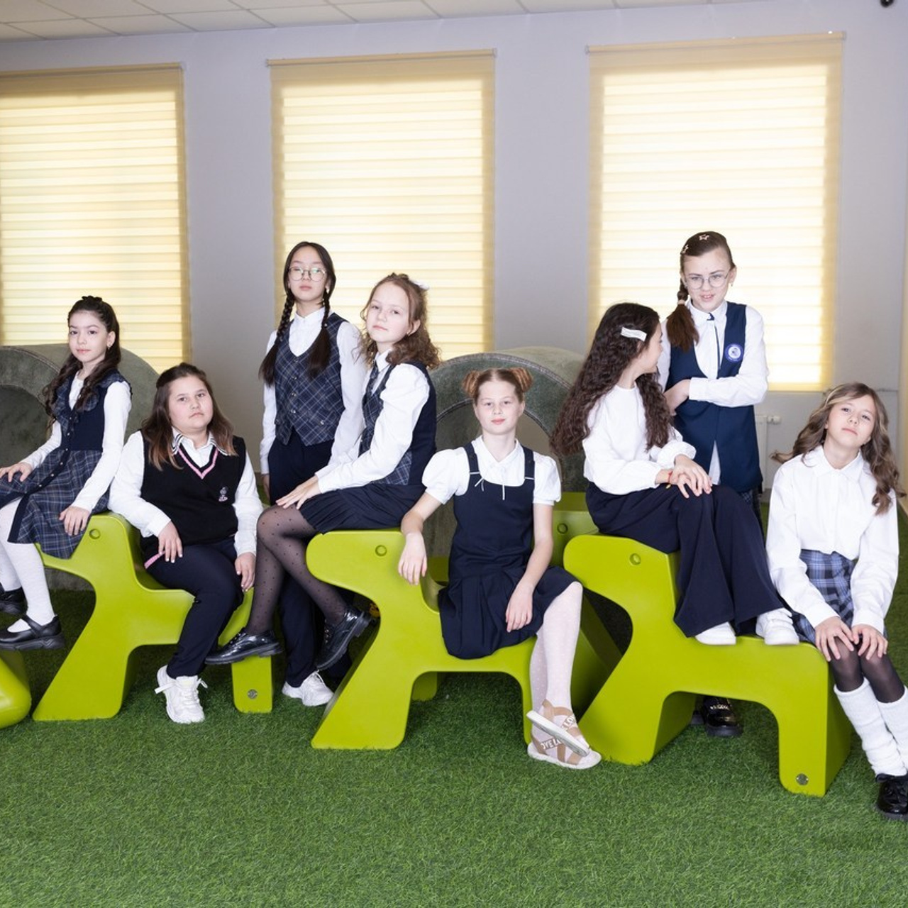 Отзывы о компании Фотобук. Выпускные альбомы в Тюмени для школ, садов, вузов спортивных секций