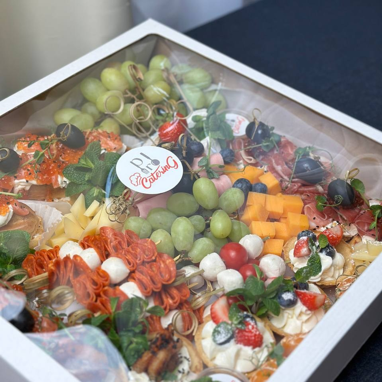 Ваши заказы. Выездной кейтеринг, съедобные букеты, торты и сладости на заказ