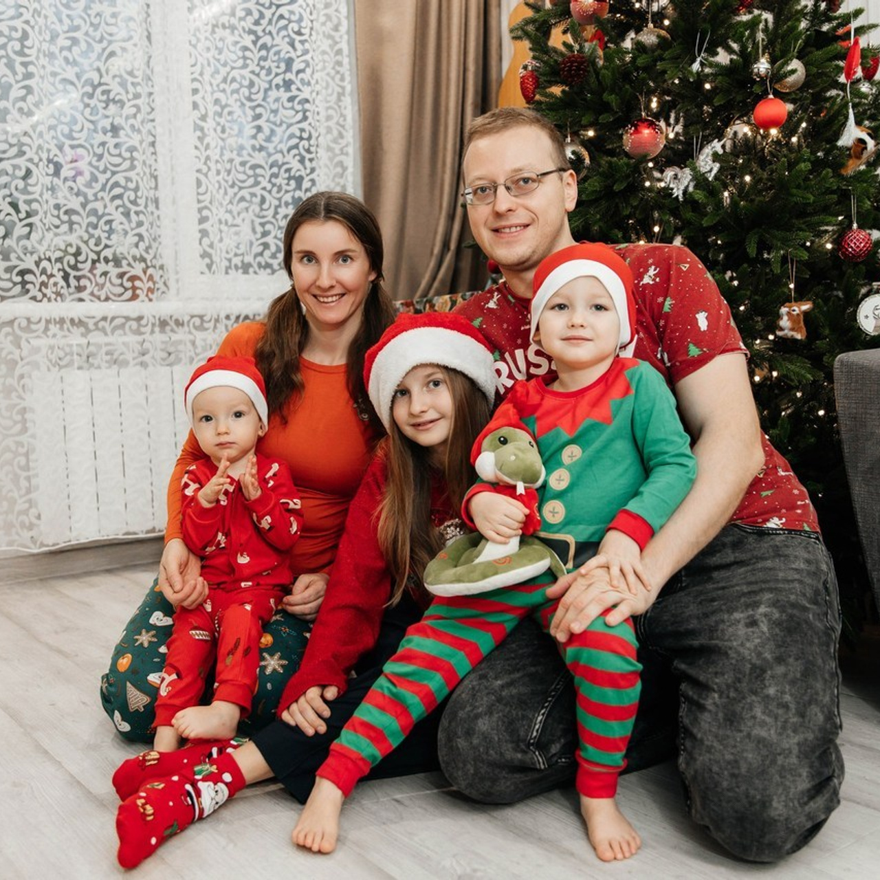 Отзывы. Выпускные фотоальбомы Фрязино Щёлково Света Шенгелия