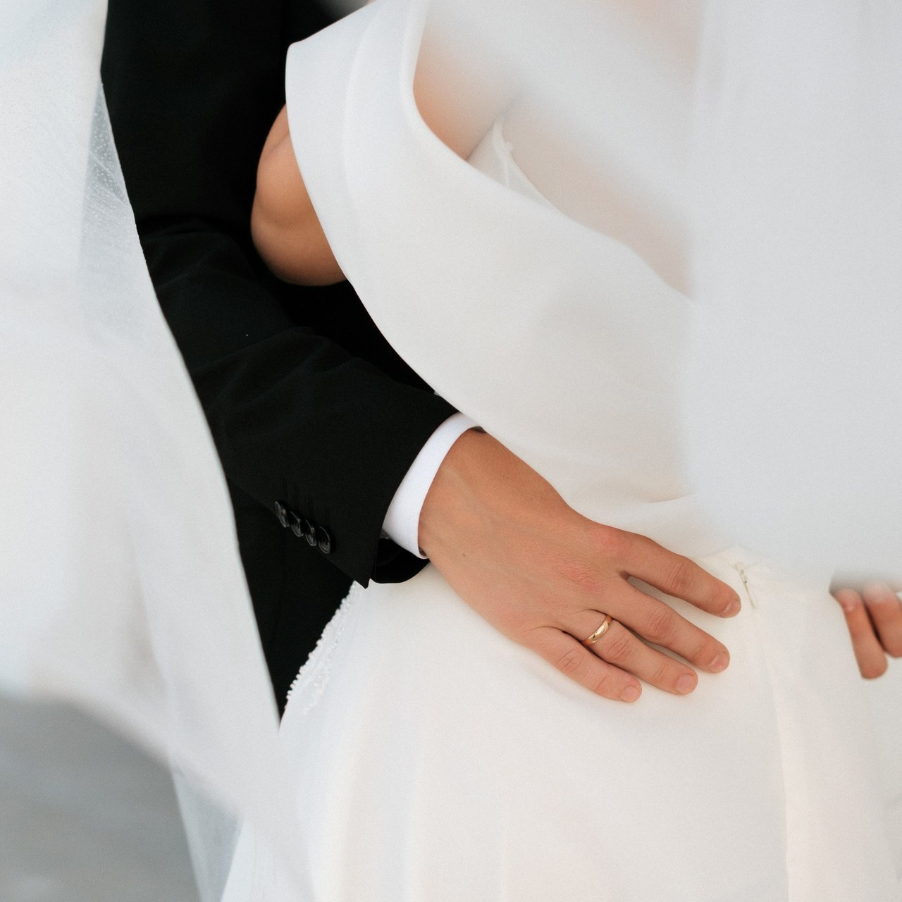 Отзывы о фотографе Кристине Ивановой. Свадебный и семейный фотограф в Волгограде Кристина Иванова