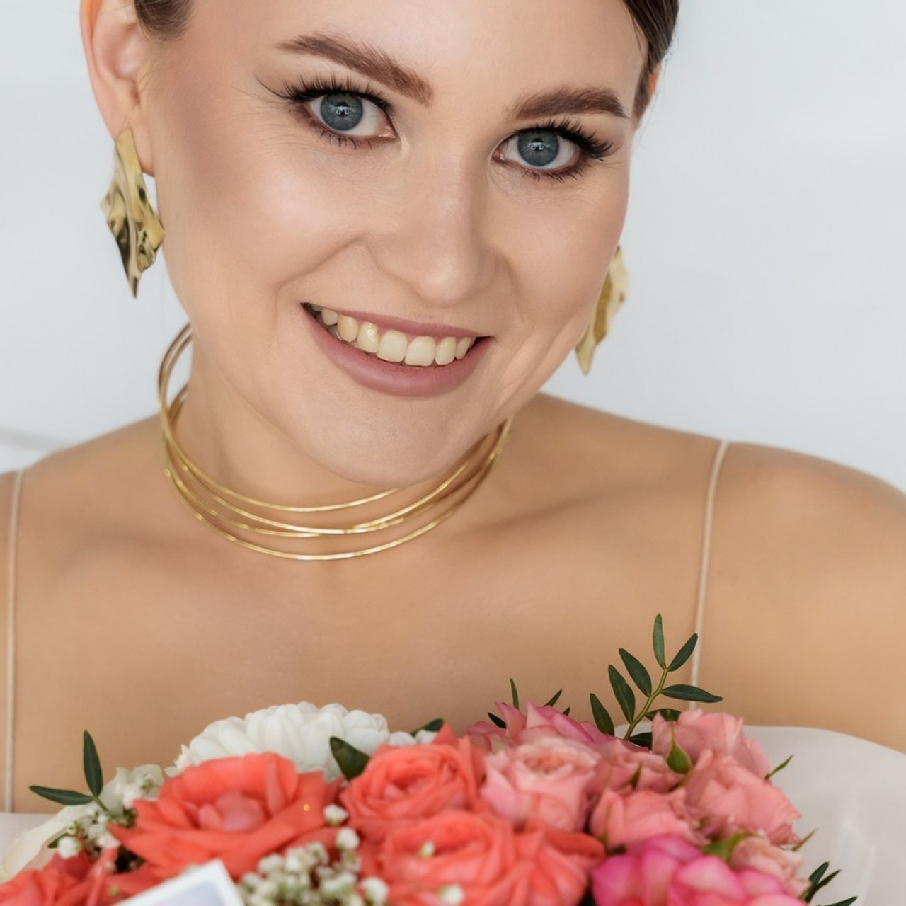 Отзывы: Узнайте, что говорят о нас наши клиенты. ВЫПУСКНЫЕ АЛЬБОМЫ, Школьный фотограф, семейный и свадебный в Саратове и области Ольга Плаксина