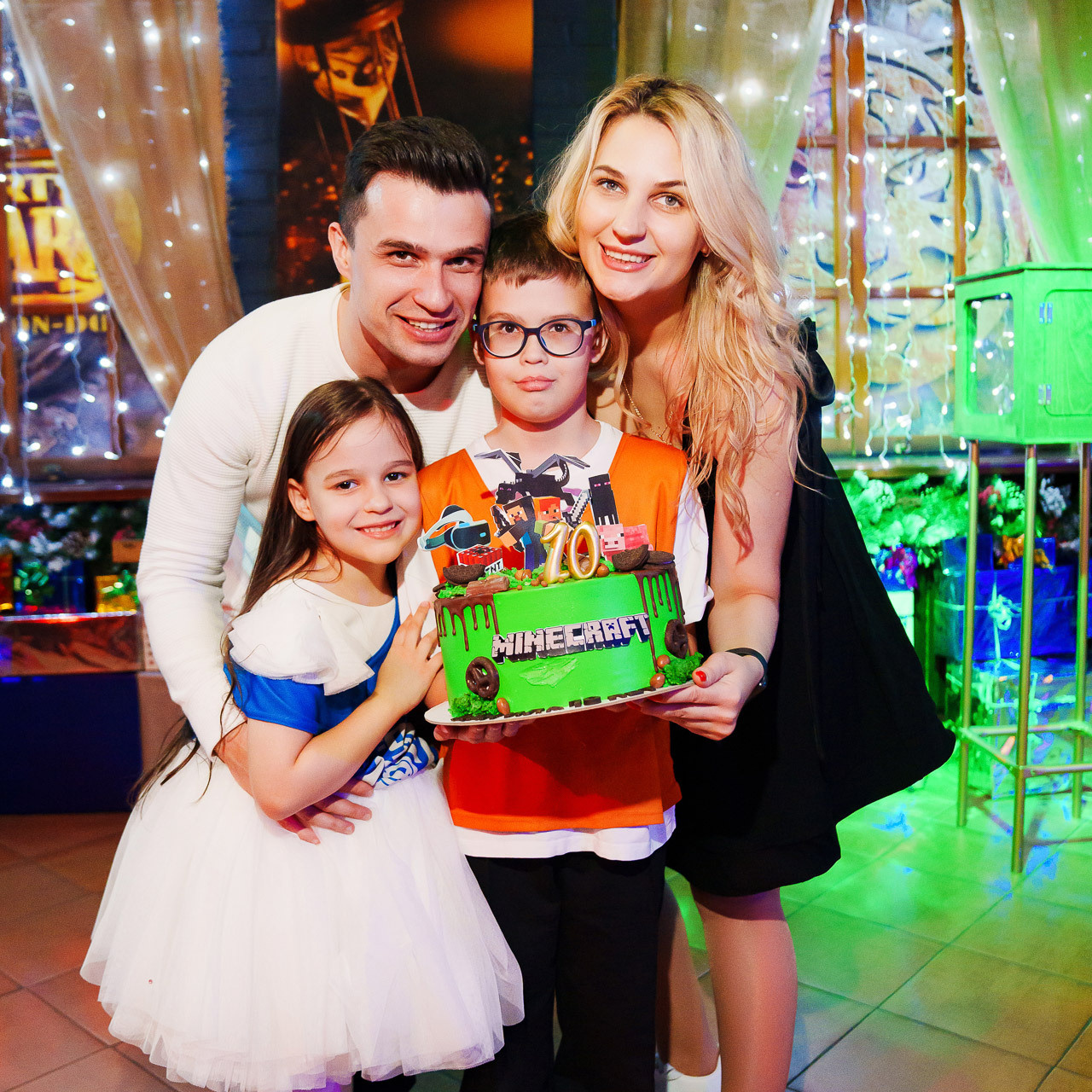 Мини-фотоотчёты фотосессий и фоторепортажных съёмок. Свадебный и семейный фотограф в Ростове-на-Дону. Андрей Сайфутдинов