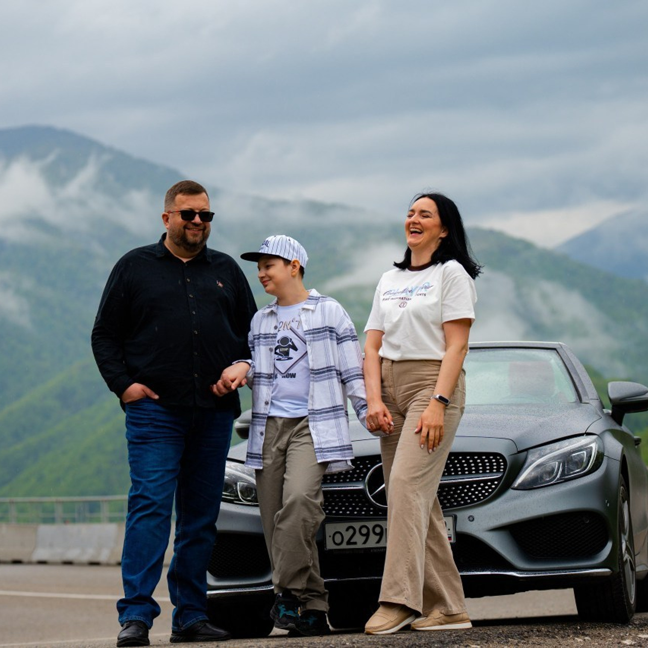 Оставить отзыв. Фотограф видеограф Геннадий Янбаев в Сочи, Краснодаре