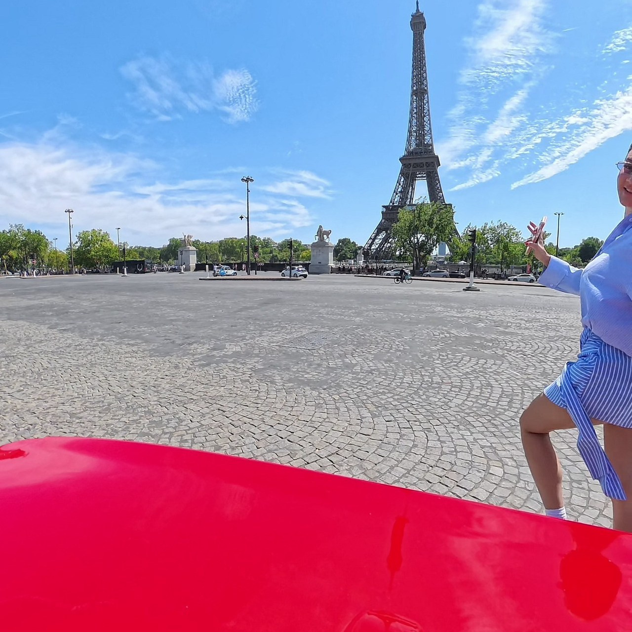 Customer reviews. Director — Photo & Video Paris