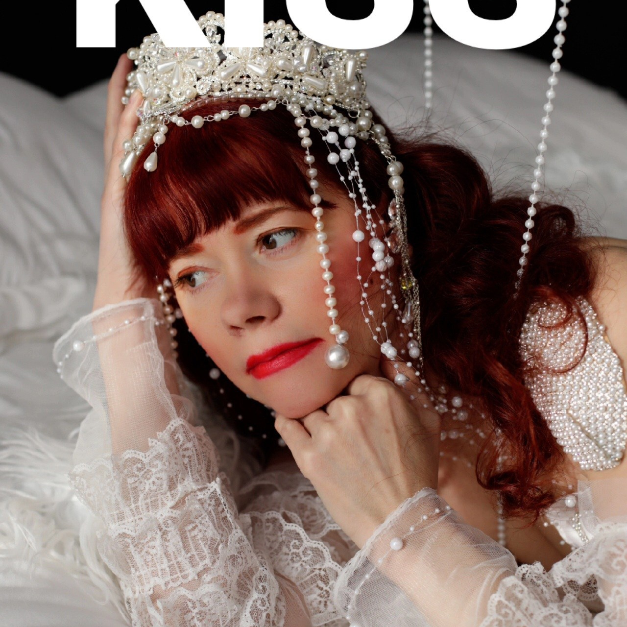 Модель КISS, Великобритании, Лондон, журнал