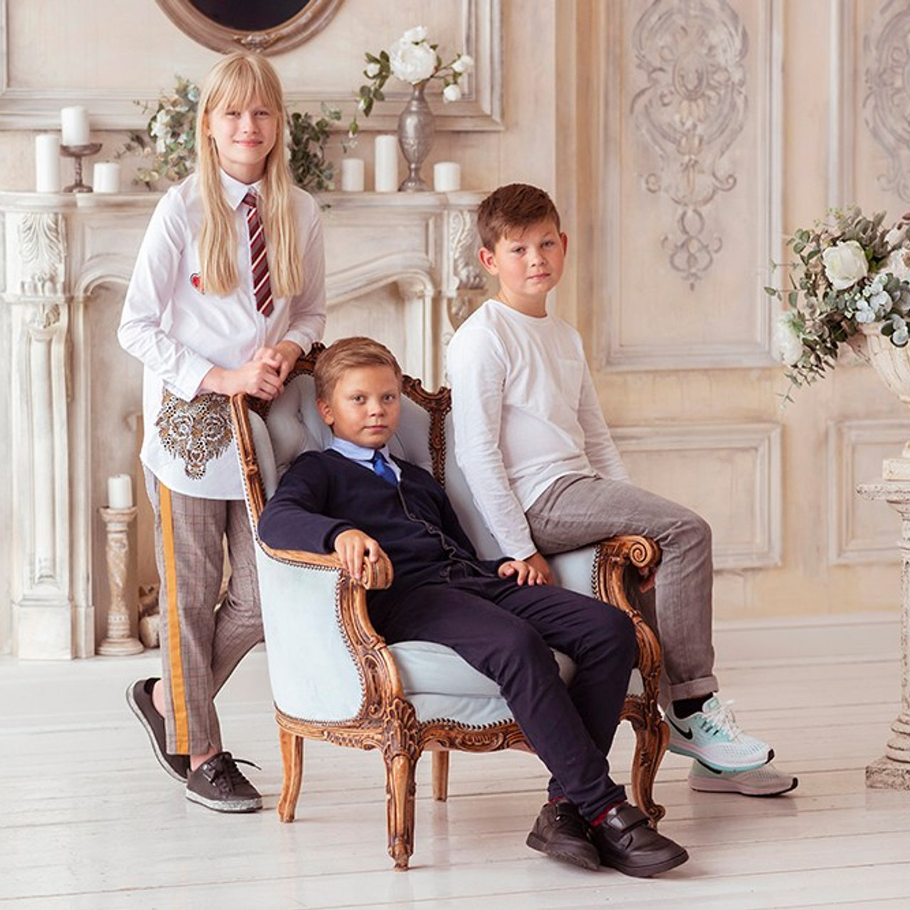 В школе. Выпускные альбомы СПБ. Фотограф в Садик и Школу