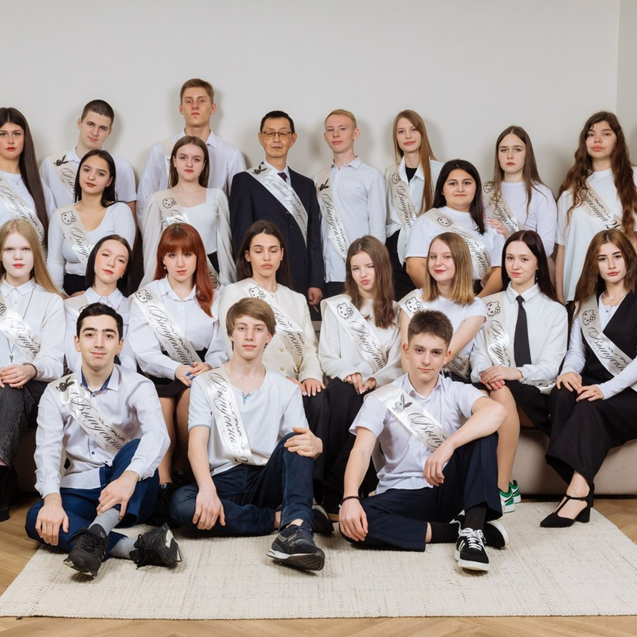 Отзывы о нас. ВЫПУСКНЫЕ АЛЬБОМЫ С ОЖИВИ WOODBOOK