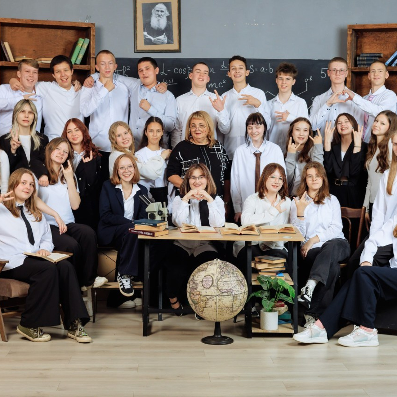 Отзывы о нас. ВЫПУСКНЫЕ АЛЬБОМЫ С ОЖИВИ WOODBOOK