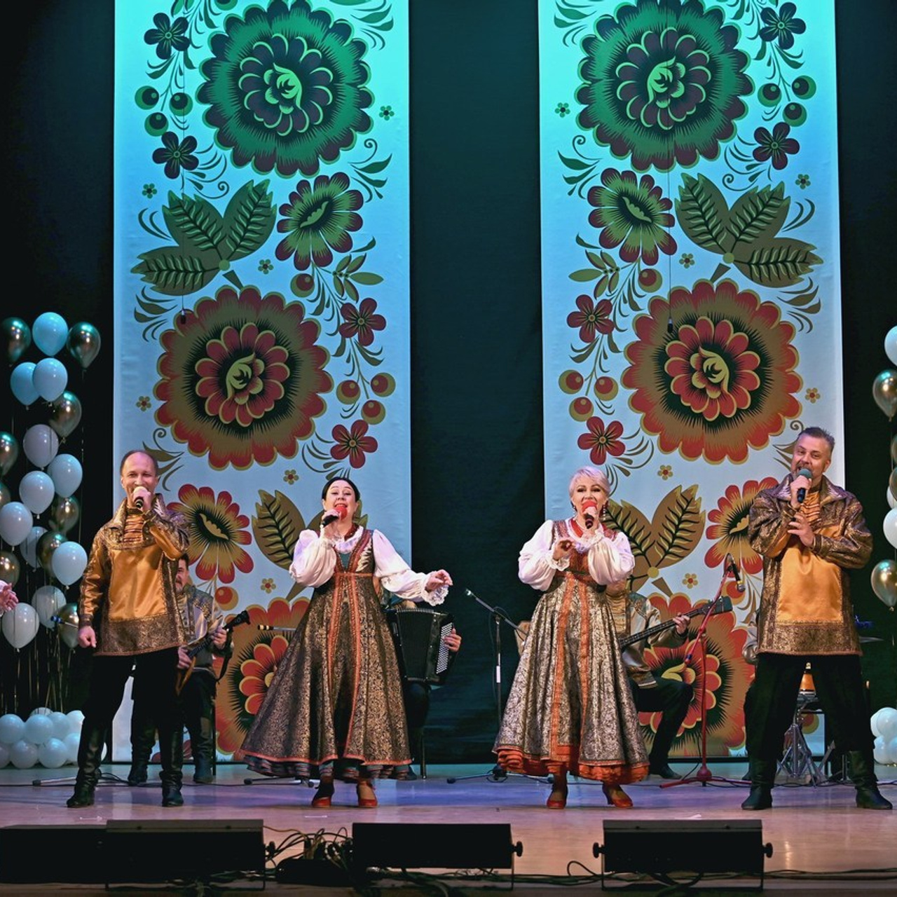 Фотосъёмка фестивалей и концертов. ФОТОГРАФ ВАШИХ МЕРОПРИЯТИЙ РЯЗАНЬ СЕРГЕЙ КЛЮЕВ Концертная фотография близка к репортажу и портретной съемке