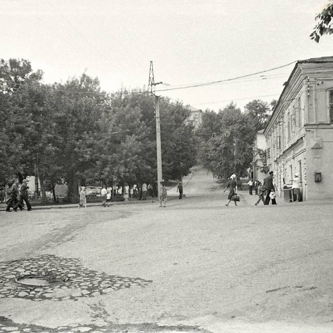коллективный труд, городская парикмахерская, брянск