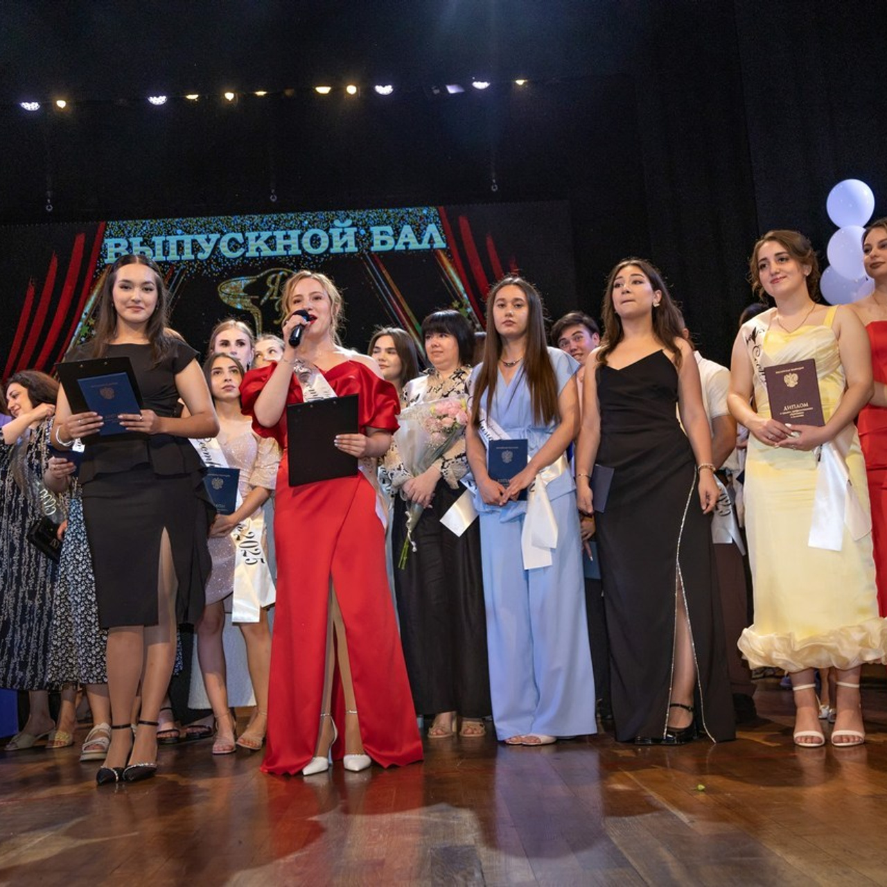 Отзывы. Фотограф-стилист Крым Прокат одежды в Крыму. Фотосессии в Крыму