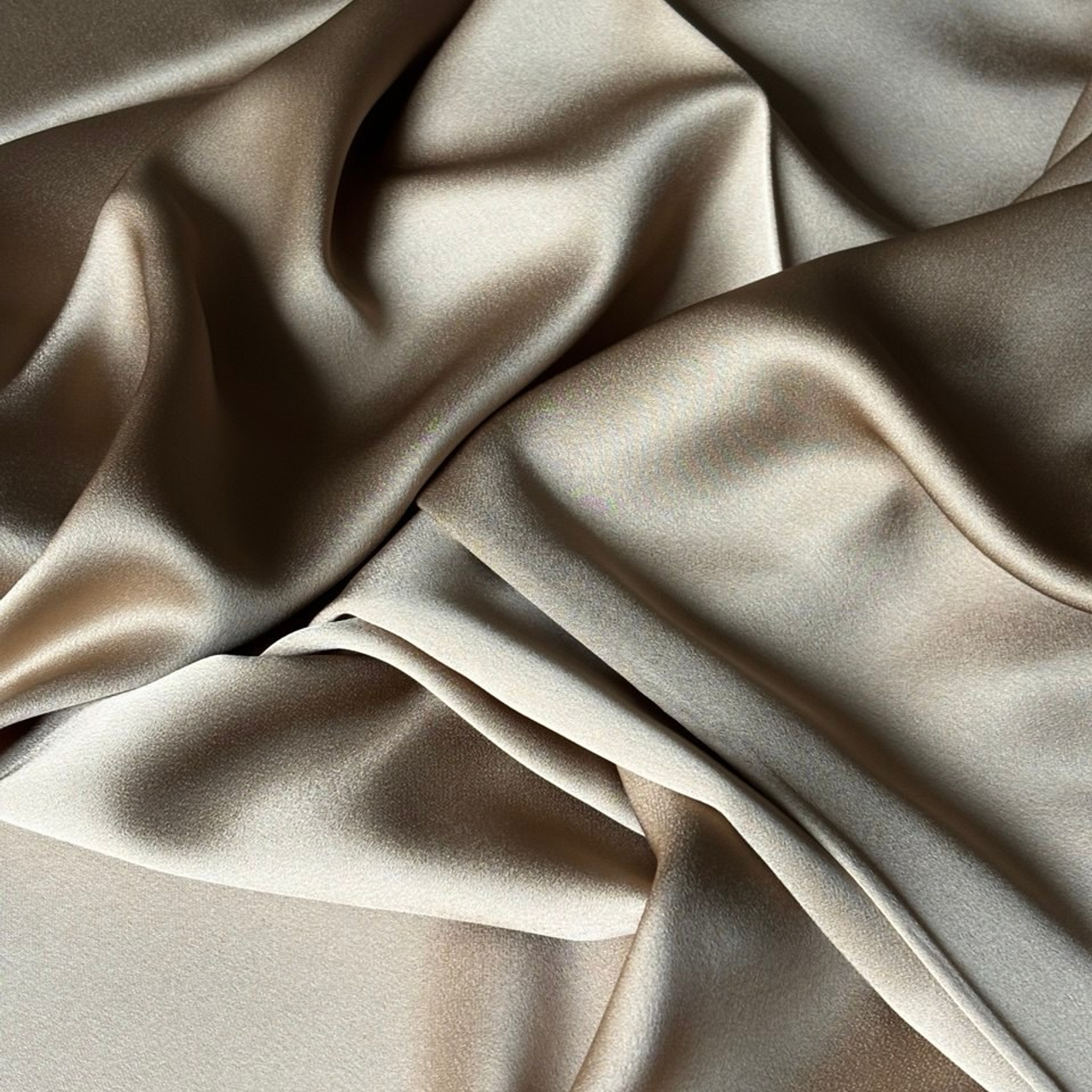 435MDJ-КРЕП CADY ITALY-ШИР 1,40-БЕЖ/ЗОЛОТО-3,53